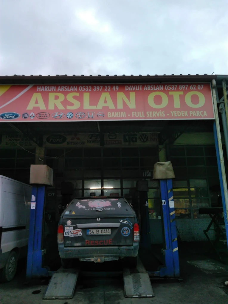 Arslan Oto Hendek - Dış Cephe